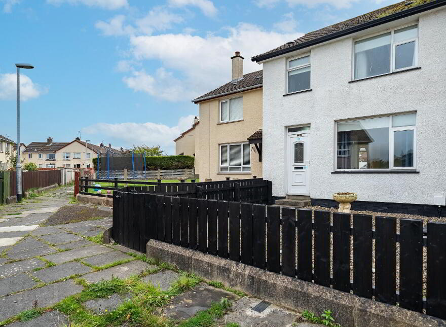 75 Lisnafin Park, Strabane, BT82 9DG