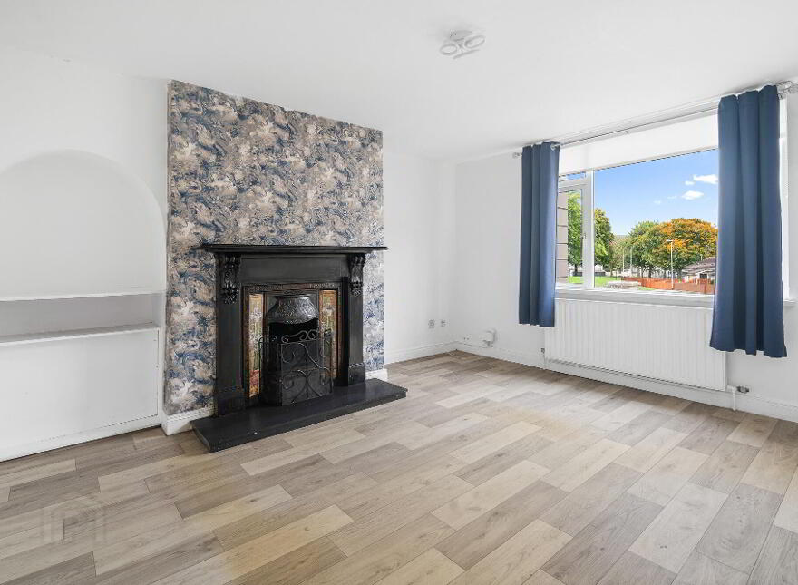 75 Lisnafin Park, Strabane, BT82 9DG
