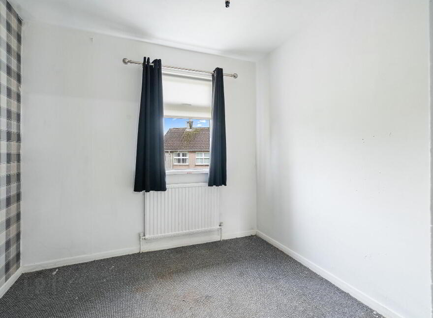 75 Lisnafin Park, Strabane, BT82 9DG