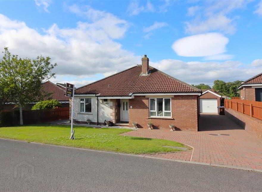 6 The Spires Crescent, Killinchy, BT23 6UQ