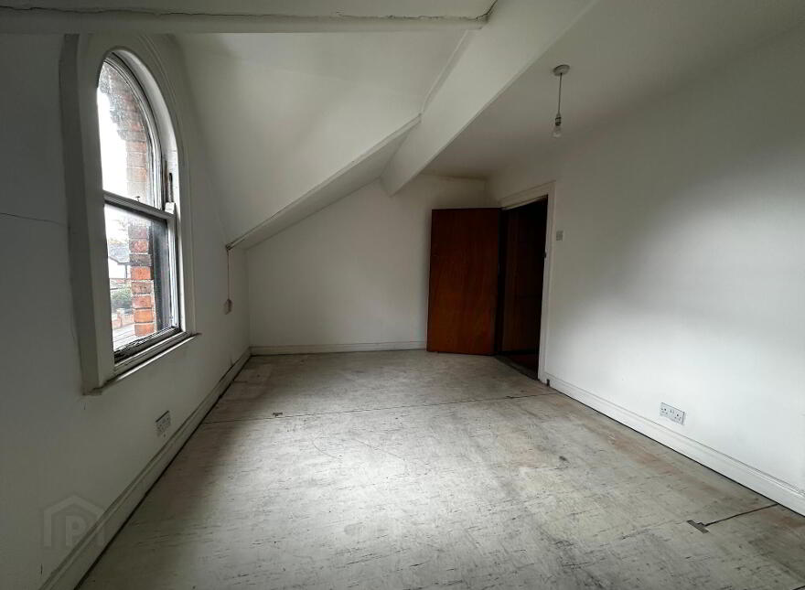 591a Lisburn Road, Belfast, BT9 7GS
