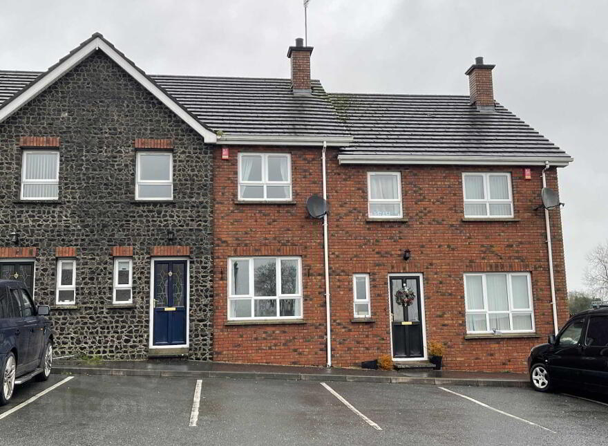 7 Fairgreen Court, Killylea, Armagh, BT60 4JZ photo