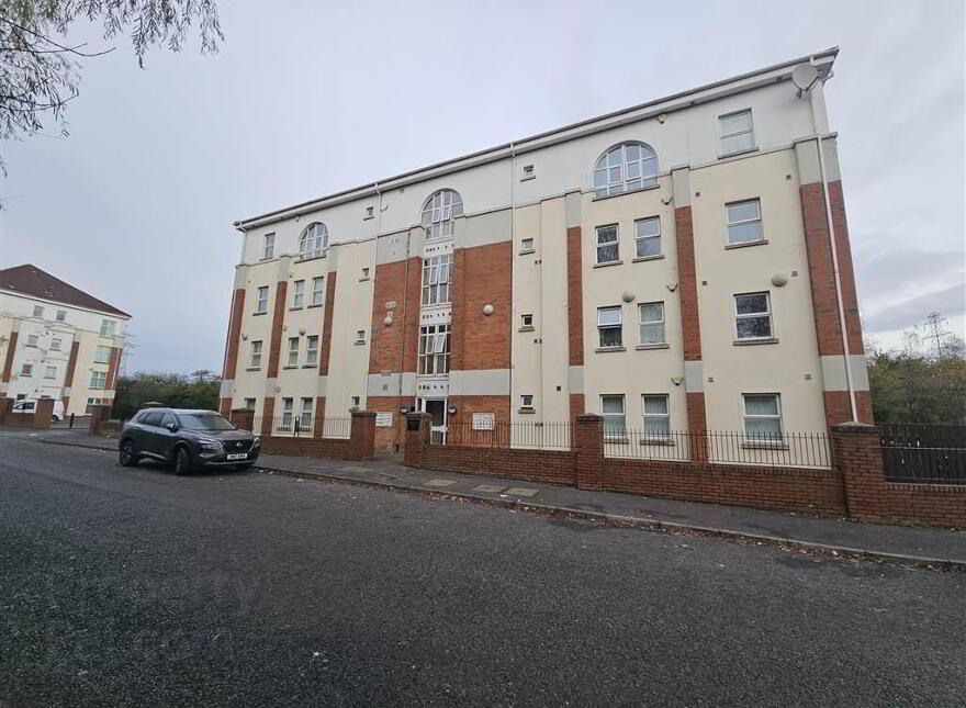 Apt 1d Musgrave Manor, 55 Stockmans Way, Belfast, BT9 7GG photo