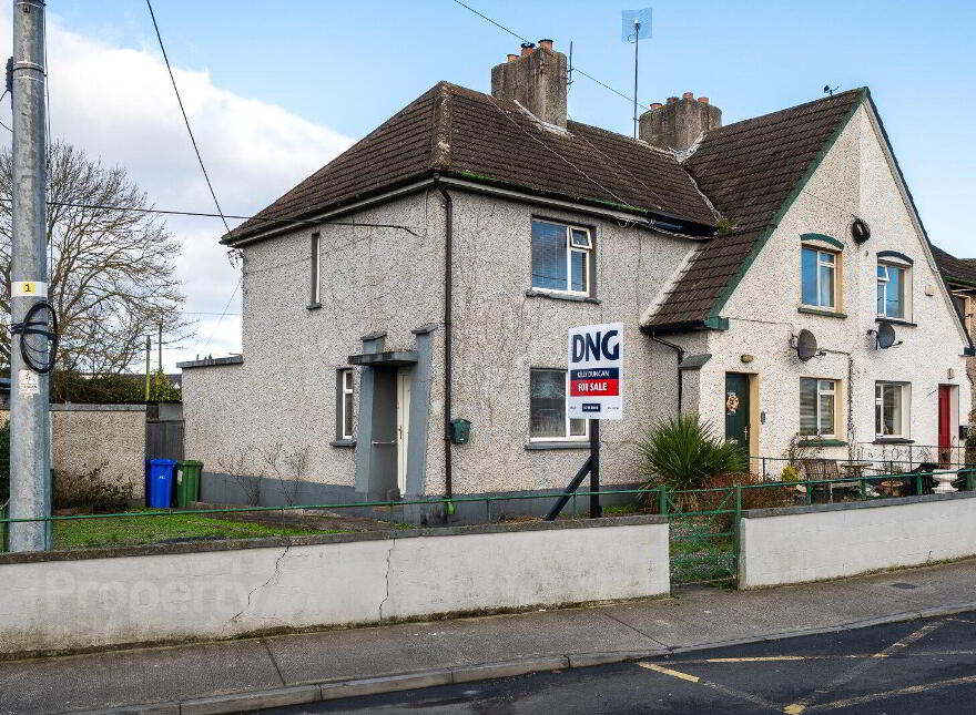 4 Clontarf Road, Tullamore, R35KT99 photo