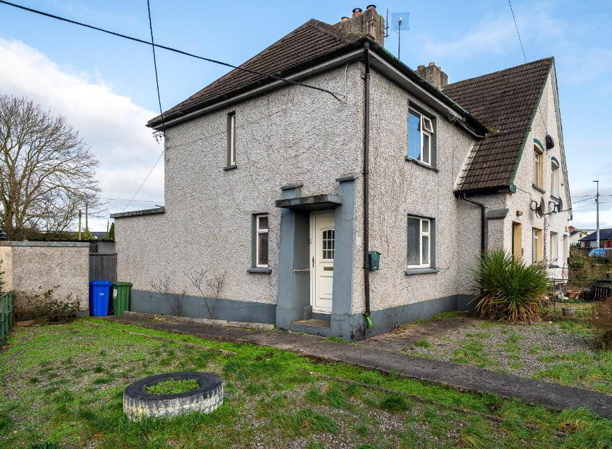 4 Clontarf Road, Tullamore, R35KT99