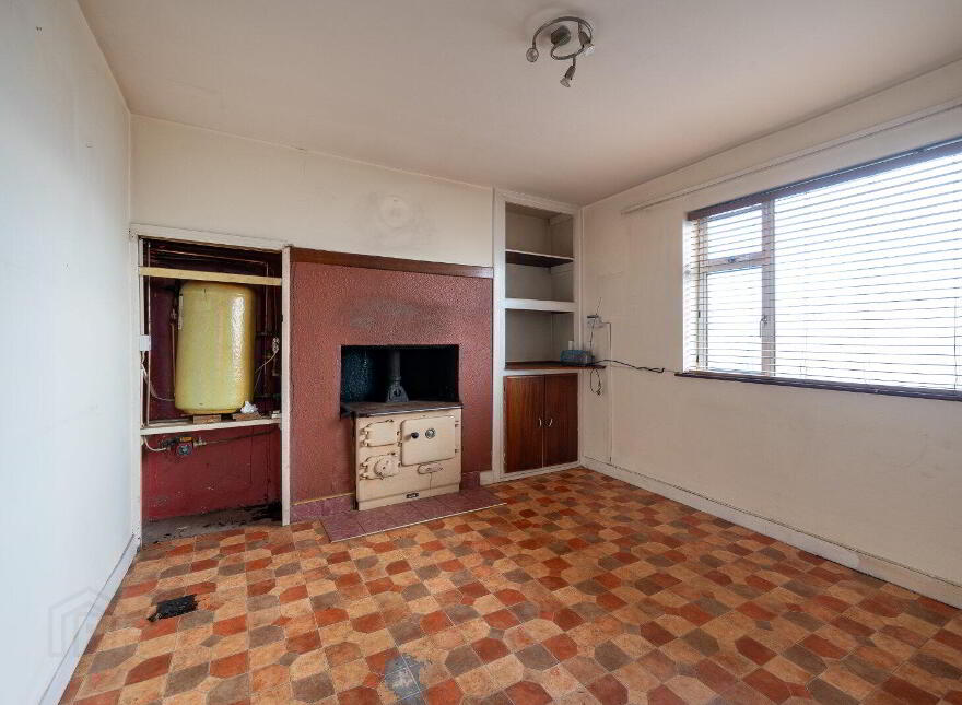 4 Clontarf Road, Tullamore, R35KT99