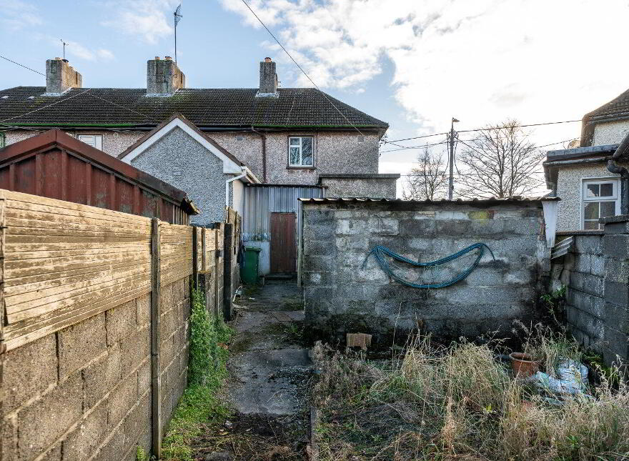 4 Clontarf Road, Tullamore, R35KT99