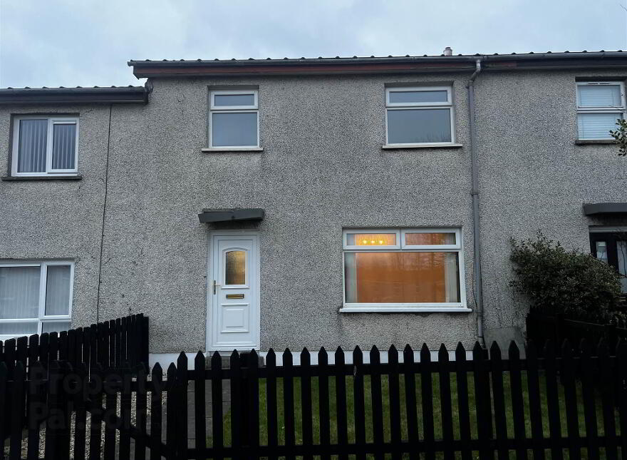 3 Johnston Park, Carrowdore, Newtownards, BT22 2EW photo