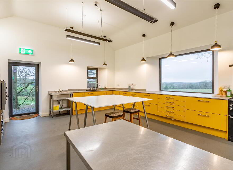 Commercial Kitchen, 121 Middle Road, Saintfield, BT24 7LS