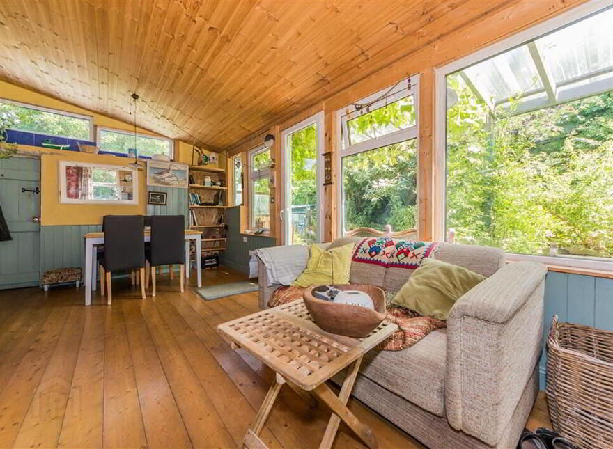 Derreennatra, Schull, West, P81AT04