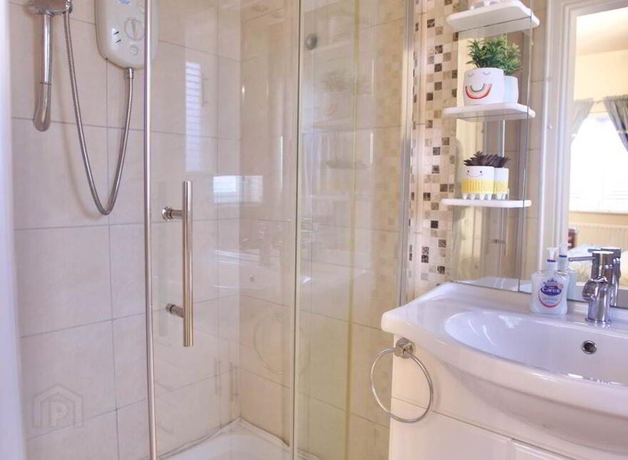 Beechwood House, Sappagh, Muff, F93A584