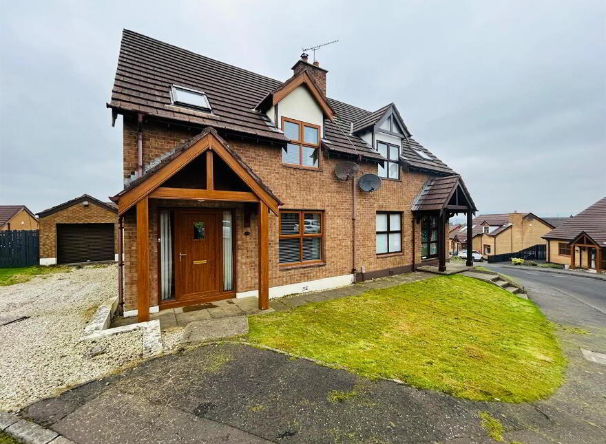 33 Grangewood Drive, Waterside, Derry, BT47 5WN photo