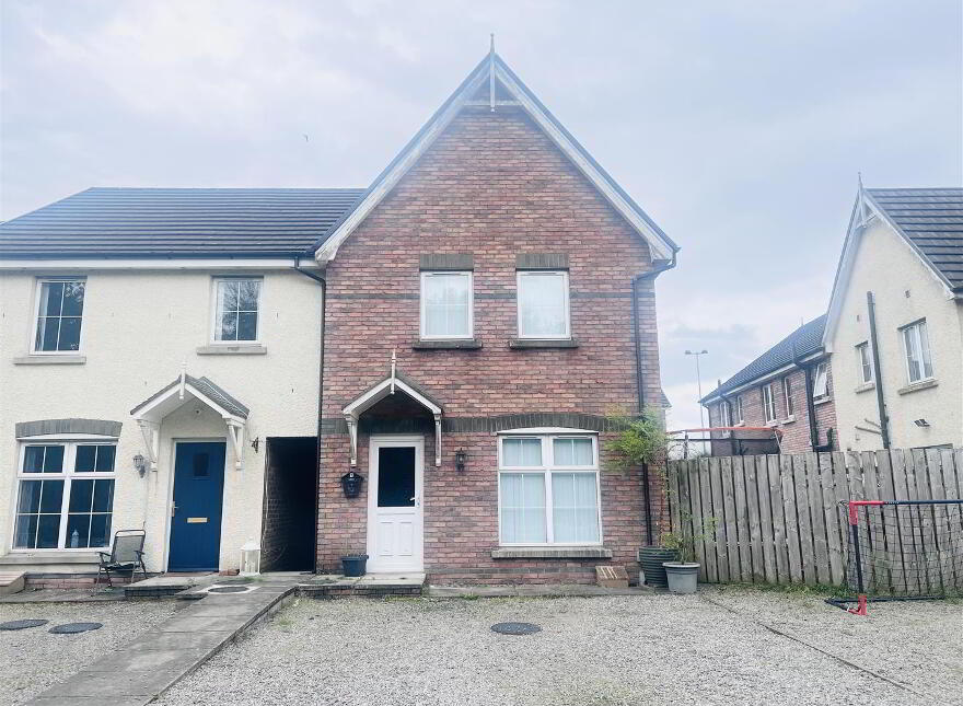 9 Weavers Wood, Newtownabbey, BT36 5PY photo