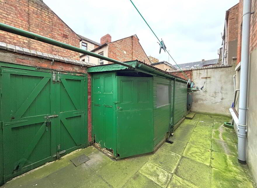 7 Easton Crescent, Cliftonville, Belfast, BT14 6LJ
