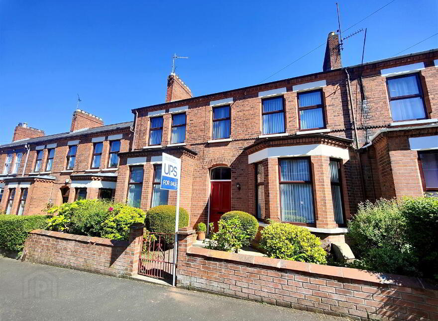 7 Easton Crescent, Cliftonville, Belfast, BT14 6LJ