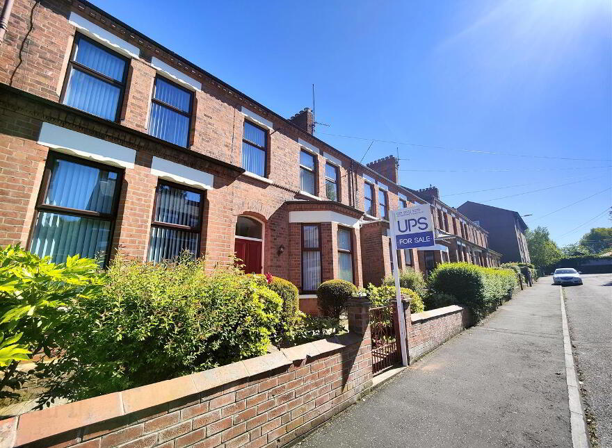 7 Easton Crescent, Cliftonville, Belfast, BT14 6LJ