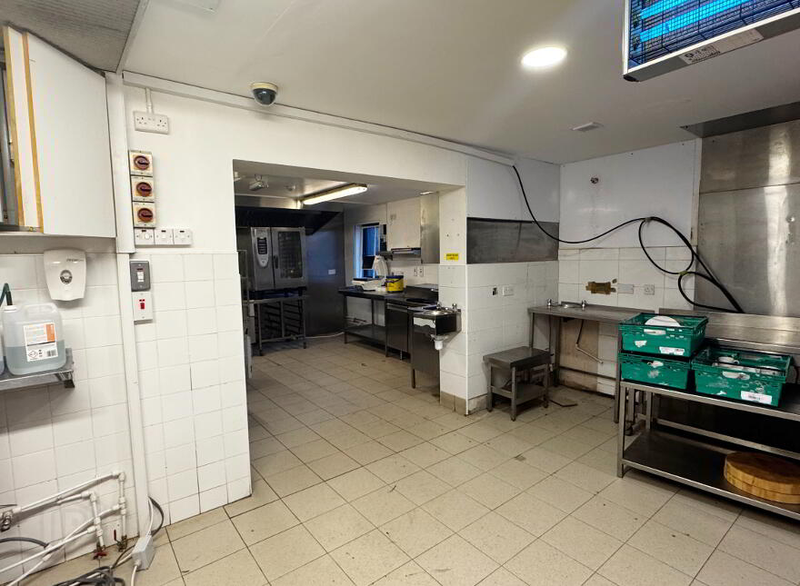 Modern Turnkey Restaurant, Donegal Road, Killybegs