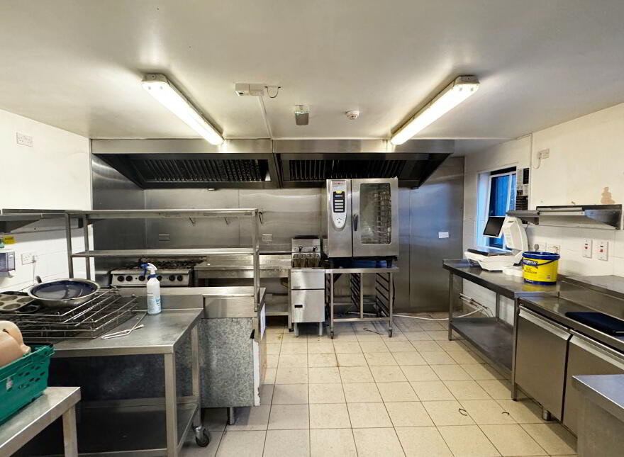 Modern Turnkey Restaurant, Donegal Road, Killybegs