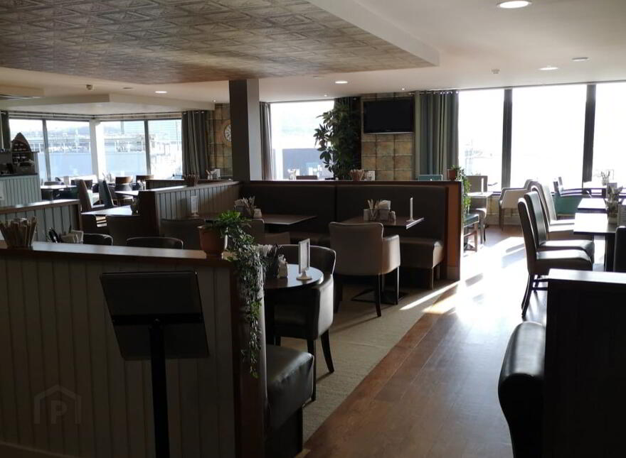 Modern Turnkey Restaurant, Donegal Road, Killybegs