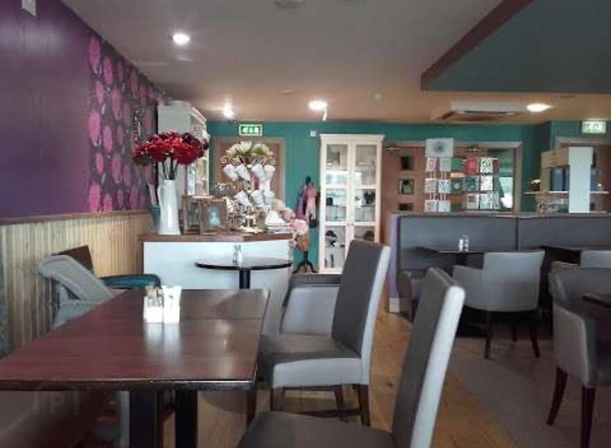 Modern Turnkey Restaurant, Donegal Road, Killybegs