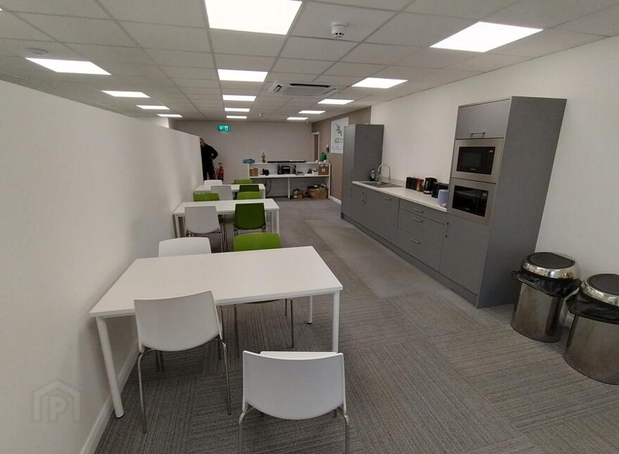 Unit E5 Plasketts Close, Kilbegs Business Park, Antrim, BT41 4LY