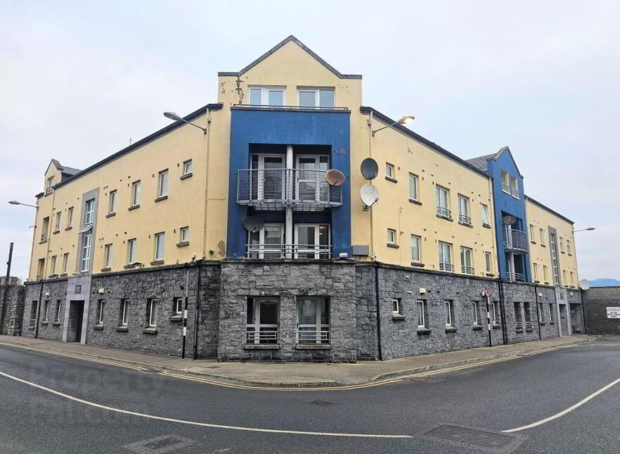 202 Harbour Court, Lower Quay Street, Sligo Town, F91TC59 photo