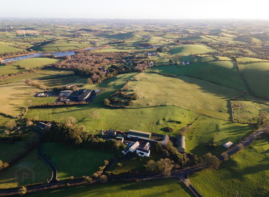 70 Ballynahinch Road, Saintfield, BT24 7LZ