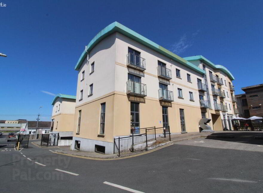 Apartment 37 The Towers Fairgreen, Mallow photo