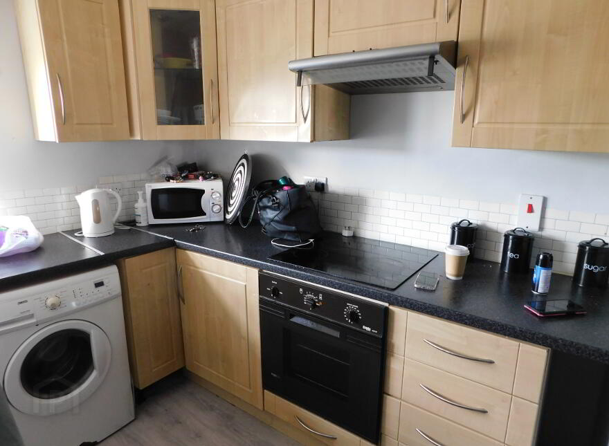 3 Main Street, Castlederg, BT81 7AY