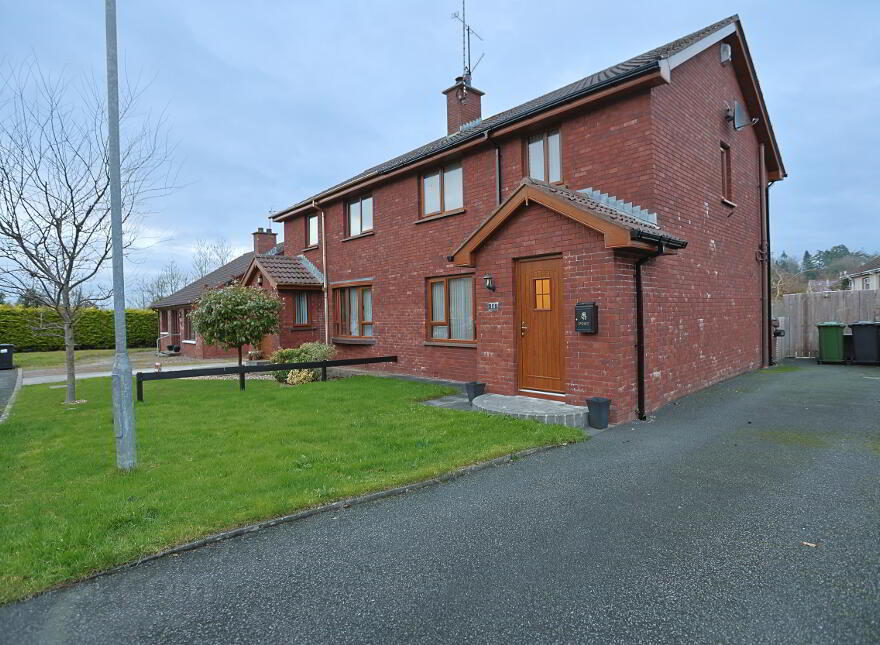 18 Brookfield Manor, Gilford, Craigavon, BT63 6AU photo