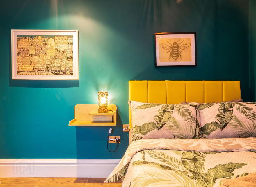 ART HOUSE, 15 Lawrence Hill, Derry, BT48 7NJ
