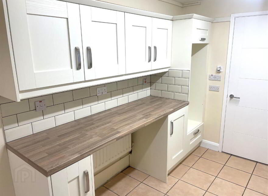 69 Riverside, Antrim, BT41 4BL