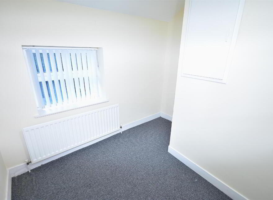 69 Riverside, Antrim, BT41 4BL