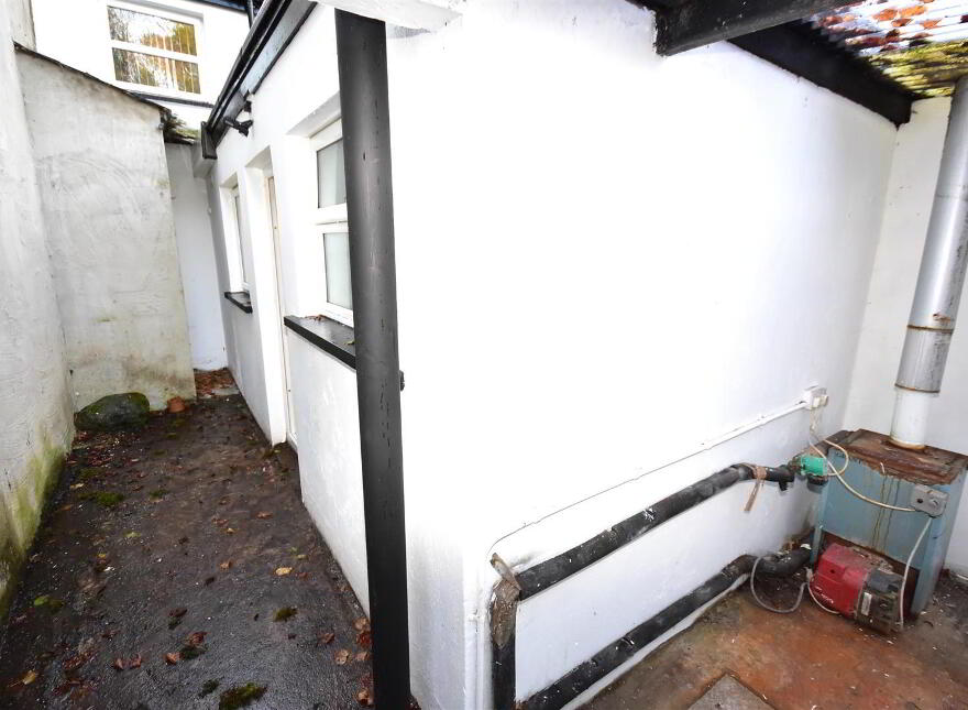 69 Riverside, Antrim, BT41 4BL