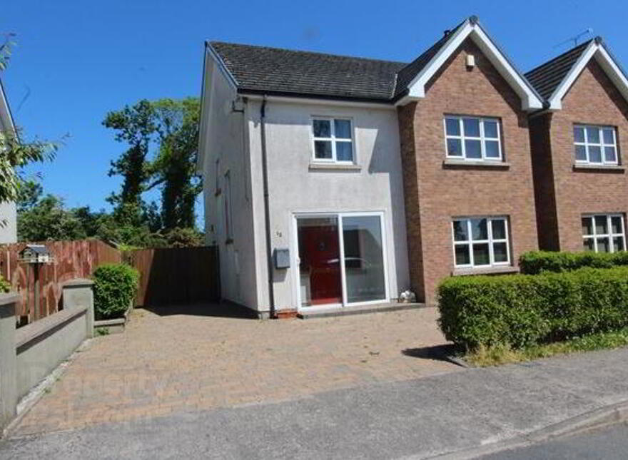 12 Knockcarrick, Castleblayney, Monaghan, A75HY99 photo