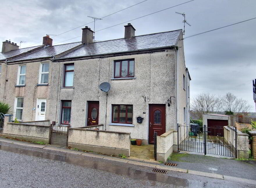 28 Barban Hill, Dromore, BT25 1PR photo