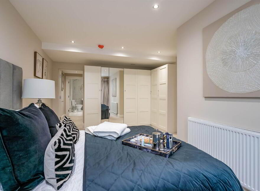 50c Marlborough Park South, Malone, Belfast, BT9 6HR