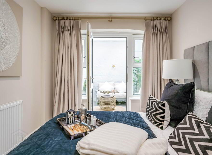 50c Marlborough Park South, Malone, Belfast, BT9 6HR