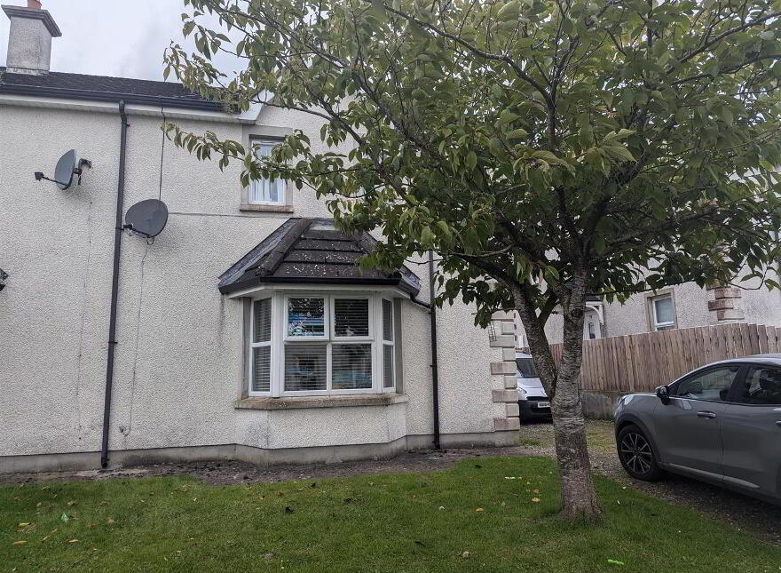 80 Elm Wood Green, Castlederg, BT81 7GZ photo