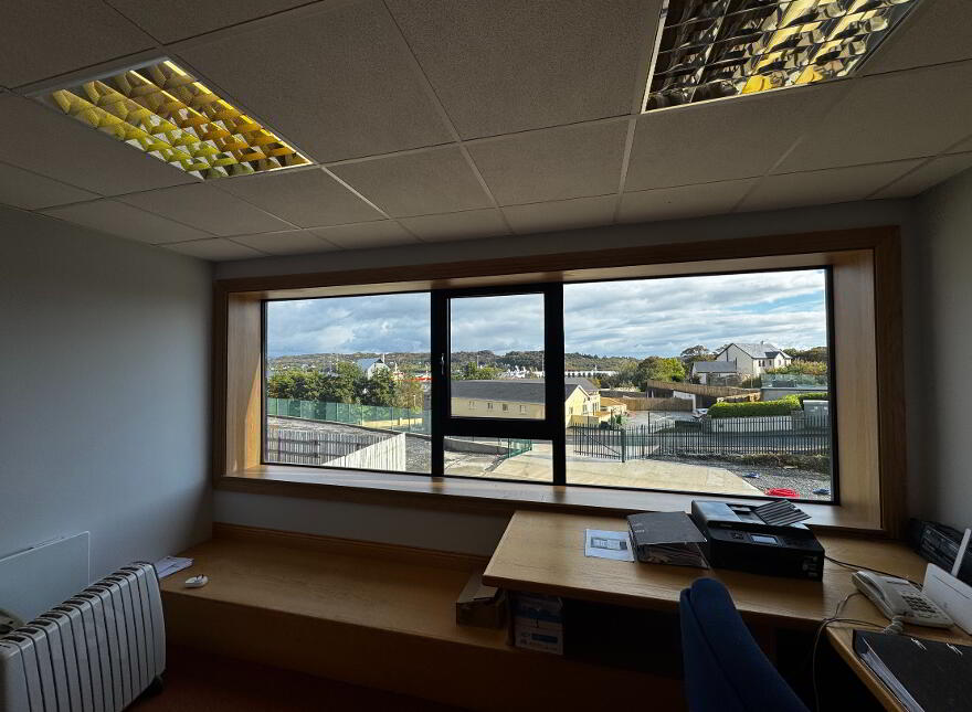 Turnkey Office & Store, The Glebe, Killybegs
