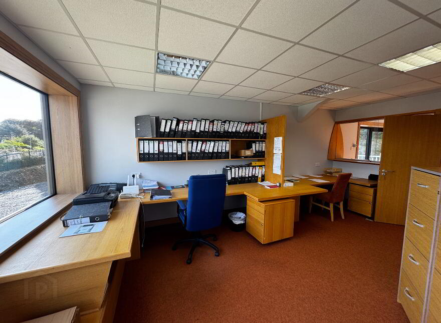 Turnkey Office & Store, The Glebe, Killybegs