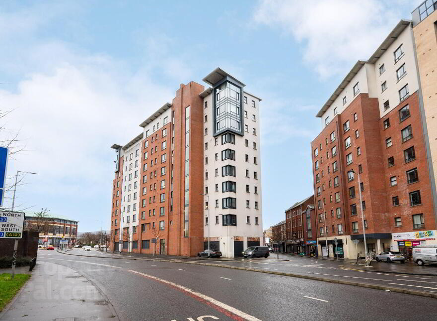 502 College Central, 4 College Avenue, Belfast, BT1 6BD photo