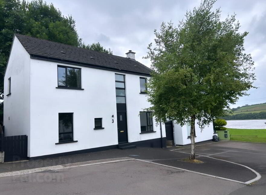 3 Ballyore Grove., Waterside, L'Derry, BT47 2TB photo