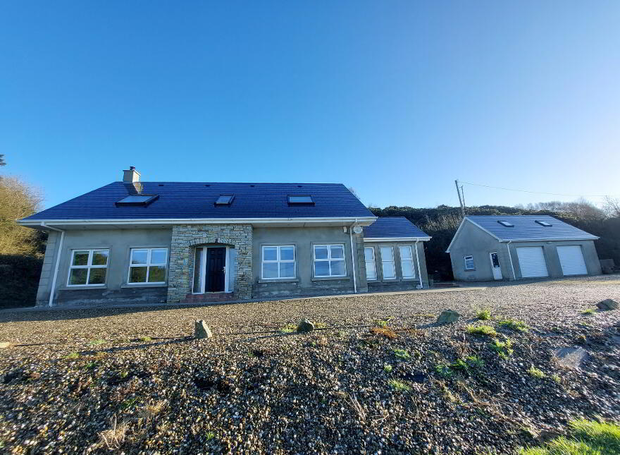 Benault (chalet Bungalow), Inch Island, F93CR64 photo