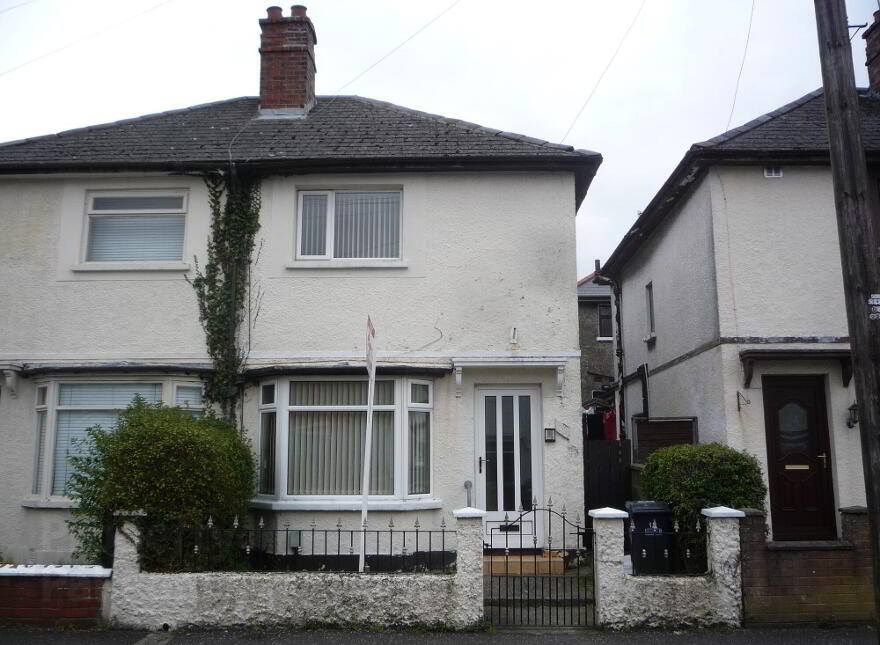 53 Glencairn Crescent, Belfast, BT13 3LW photo