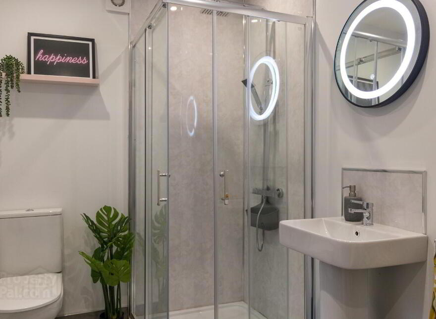Room 4, 42 Grace Avenue, Belfast, BT5 5JH