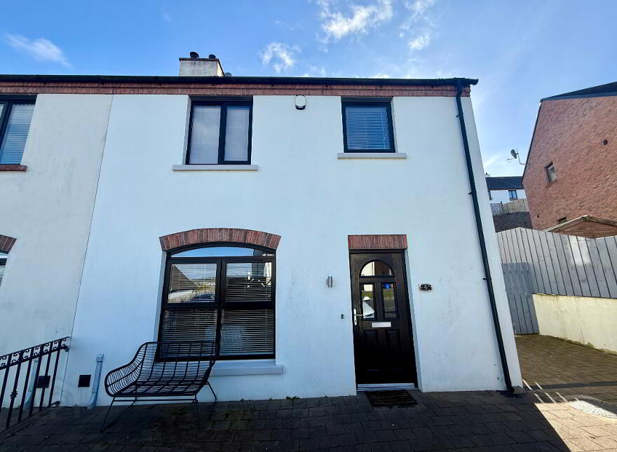 4 Woodland Chase, Waterside, L’derry, BT47 2LA