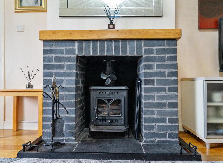 94 Shore Road, Ballyhalbert, Newtownards, BT22 1BJ