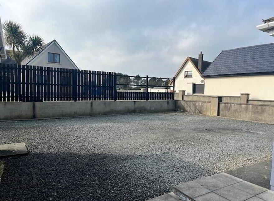 94 Shore Road, Ballyhalbert, Newtownards, BT22 1BJ