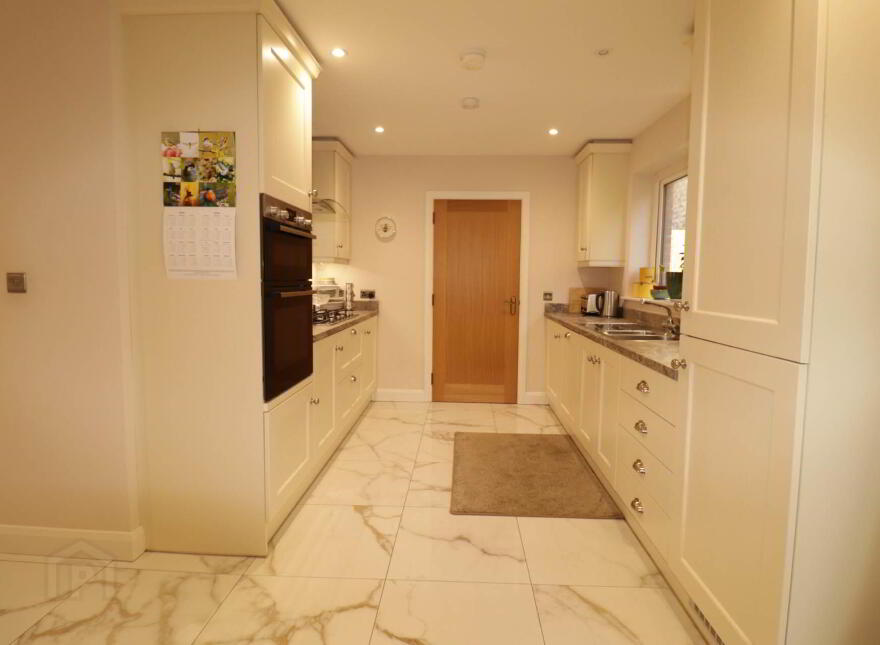 5 Drumgarrow Avenue, Drumgarrow, Enniskillen, BT74 4GZ